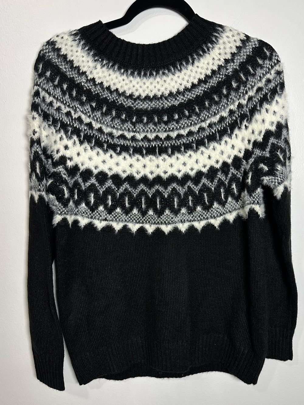 Women’s Talbots Black and White Jacquard Fair Isle Crewneck Sweater size Medium